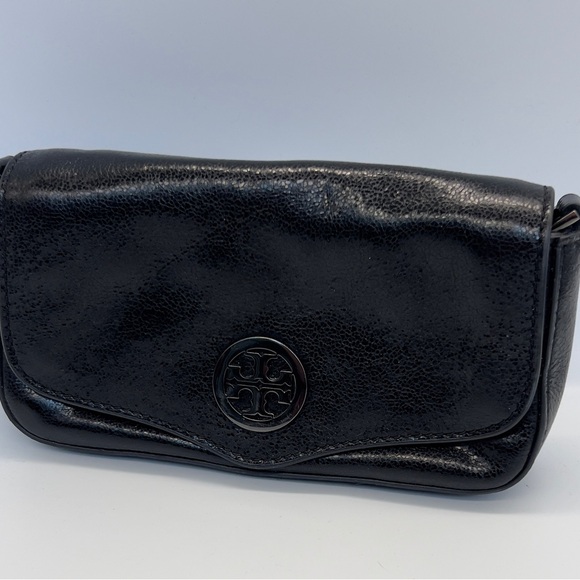 Tory Burch Black Crossbody with Logo Medallion - Picture 6 of 10
